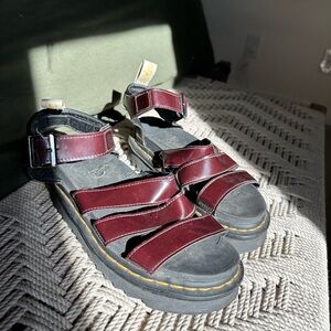 Dr.Martens sandals